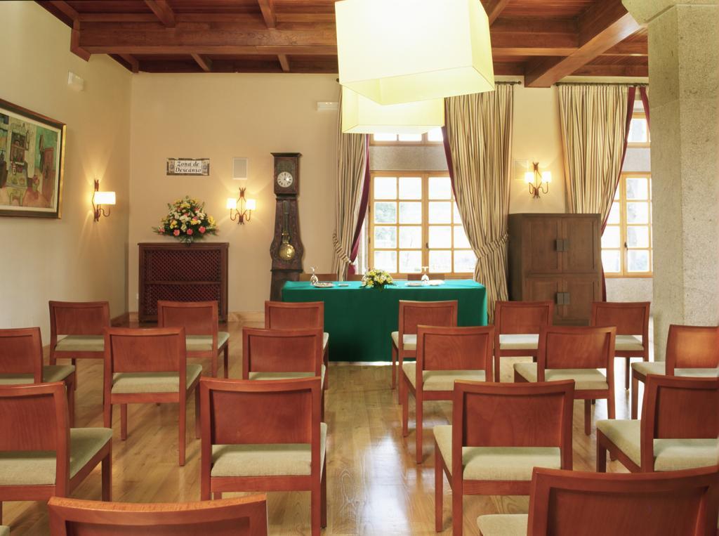 Parador De Tui Bagian luar foto