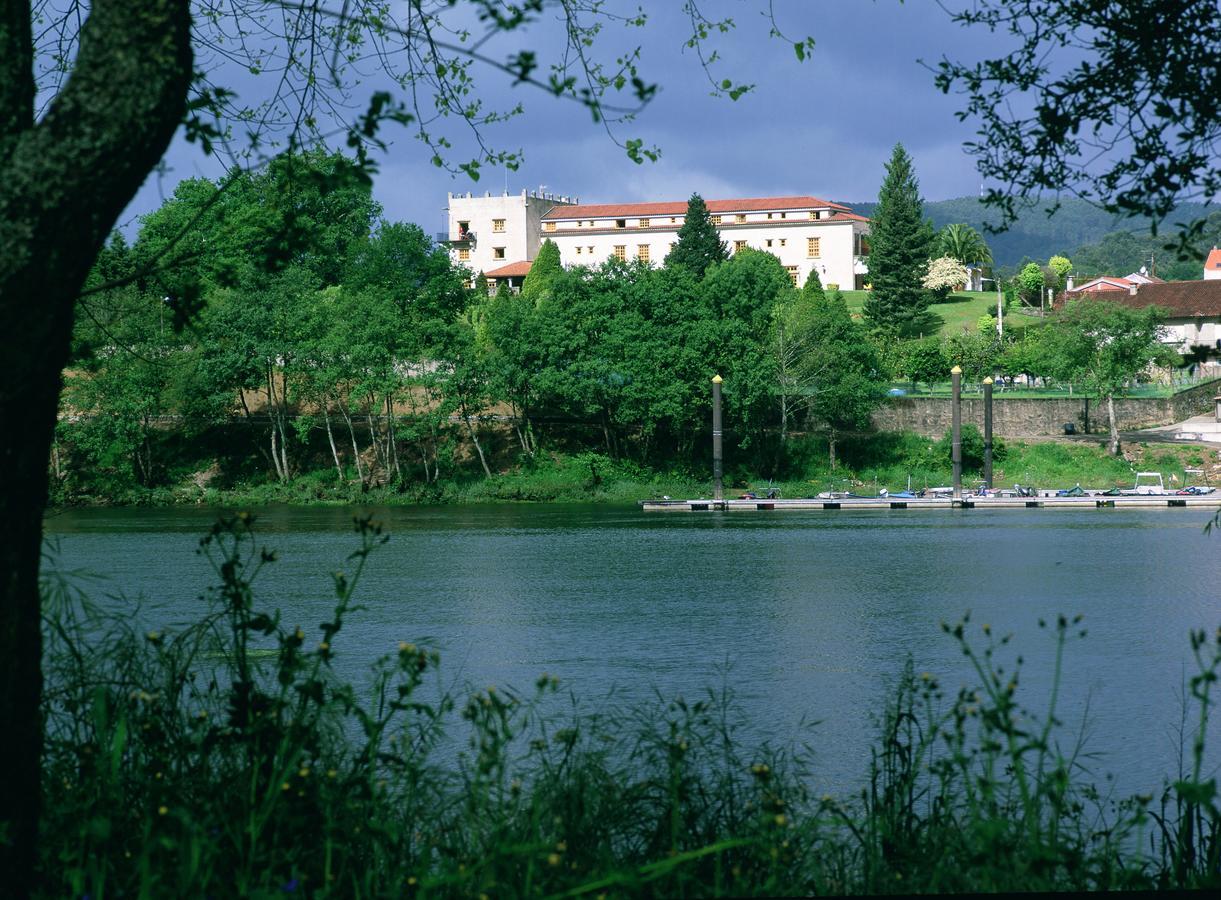 Parador De Tui Bagian luar foto