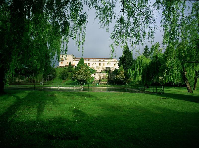 Parador De Tui Bagian luar foto