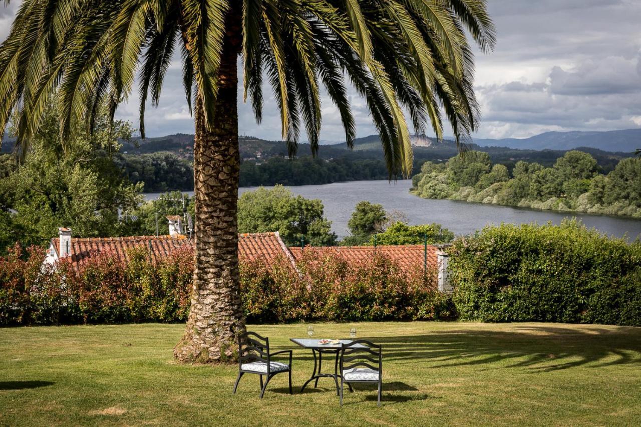 Parador De Tui Bagian luar foto