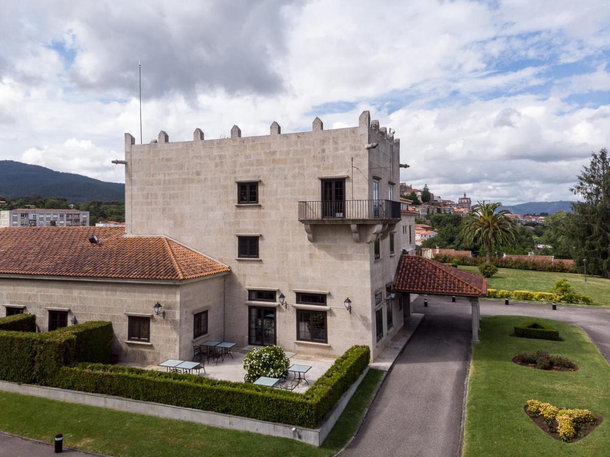 Parador De Tui Bagian luar foto